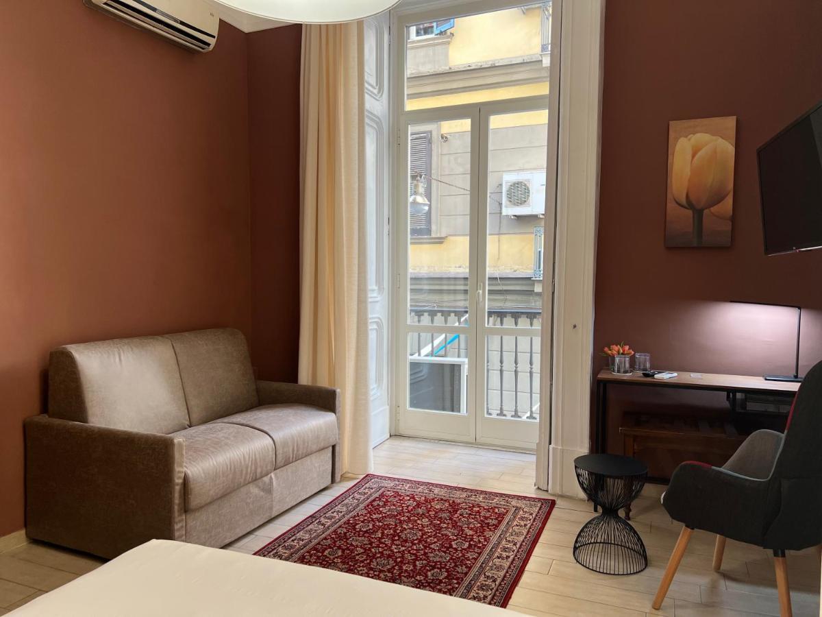 Bed and Breakfast Relais Ranieri Neapel Exterior foto